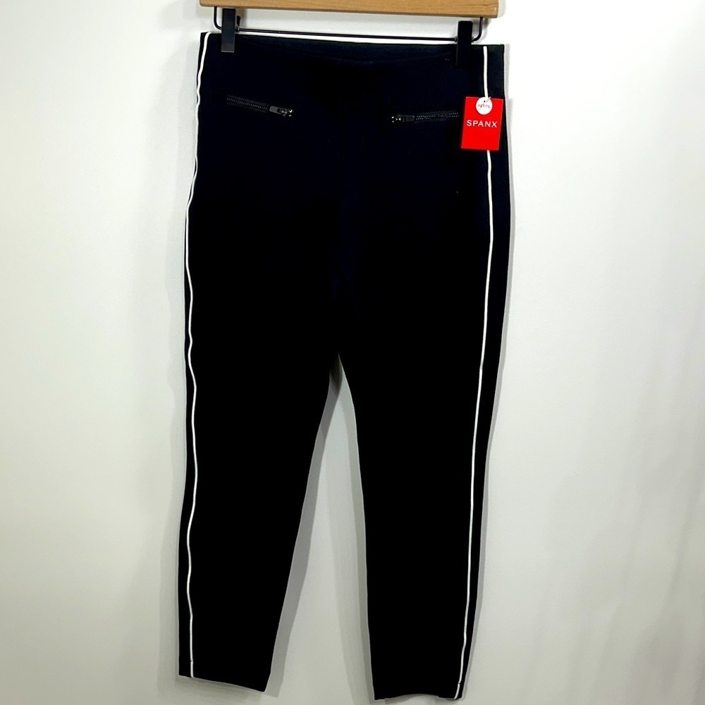 Spanx Perfect Pant ankle piped skinny classic black size medium petite. NWT.